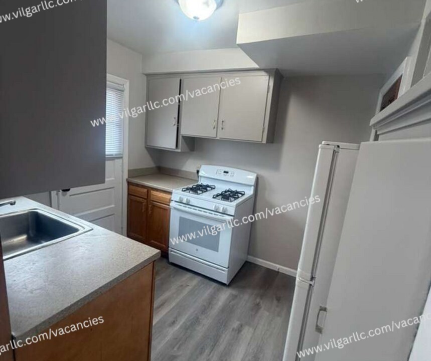 8137-8137 Hohman Ave in Munster, IN - Building Photo