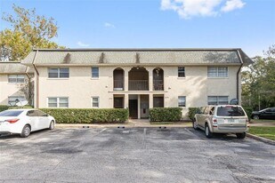 622 E San Sebastian Ct in Altamonte Springs, FL - Building Photo