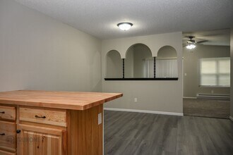 1714 5th Ave NW in East Grand Forks, MN - Building Photo - Building Photo