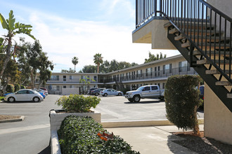 Carlton by the Sea in Carlsbad, CA - Building Photo - Building Photo