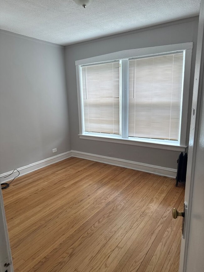 6619 S Greenwood Ave in Chicago, IL - Building Photo - Building Photo