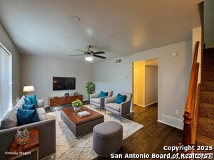 2802 Lasses Blvd in San Antonio, TX - Foto de edificio - Building Photo