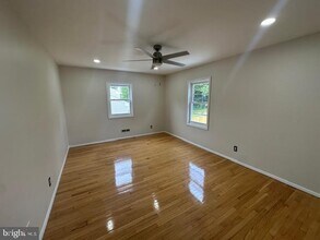 1828 Wycliffe Rd in Parkville, MD - Building Photo - Building Photo