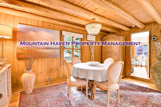 property at 5073 S Syndt Rd