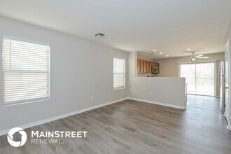 7041 S Ladys Thumb Ln in Tucson, AZ - Building Photo - Building Photo
