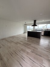 5536 Encina Dr in San Diego, CA - Building Photo - Building Photo