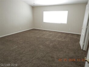 11036 Turlington Ln in Las Vegas, NV - Building Photo - Building Photo