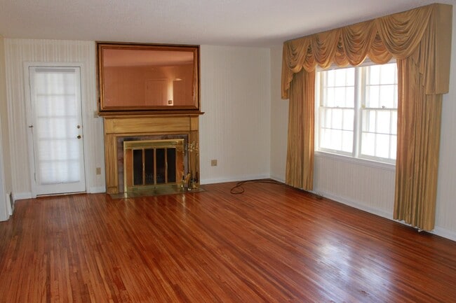 1639 N Garland St in Wichita, KS - Building Photo - Building Photo
