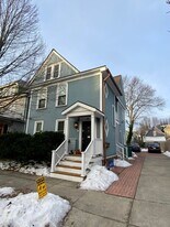 60 Mariner St in Buffalo, NY - Building Photo