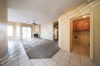 3850 W Park View Ln in Glendale, AZ - Building Photo - Building Photo