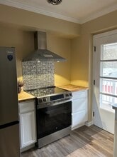 2411 East Ave, Unit 2411-5 East Ave in Rochester, NY - Building Photo - Building Photo