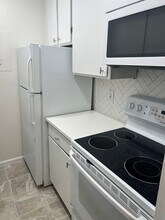 2012 O St NW, Unit 2012 O St NW Dupont West in Washington, DC - Building Photo - Building Photo