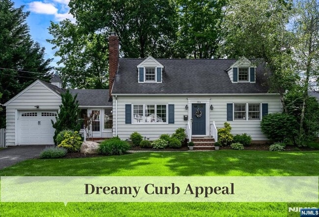 property at 284 Glen Ave