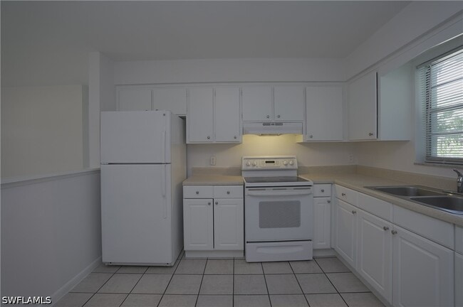1193 S Alhambra Cir