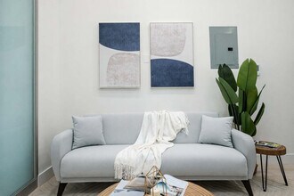 317 E 78th St, Unit ID1021988P in New York, NY - Building Photo - Building Photo