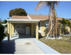 711 N 4th St in Lantana, FL - Building Photo - Building Photo