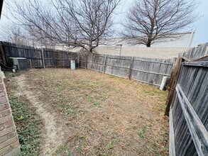 5837 Swords Dr in Fort Worth, TX - Building Photo - Building Photo