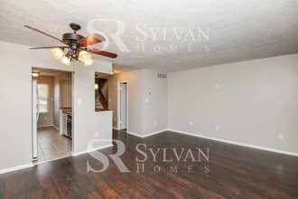 11 Mooring Ct in Essex, MD - Building Photo - Building Photo