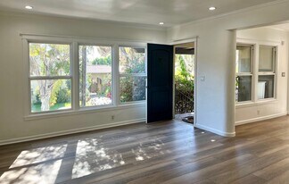 5351 Packard St, Unit 5355 in Los Angeles, CA - Building Photo