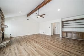 1111 Pecan Cir in Taylor Lake Village, TX - Building Photo - Building Photo