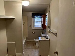 8747 N 143rd St E in Benton, KS - Building Photo - Building Photo