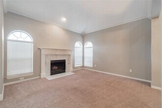 112 Midcrest Dr in Irving, TX - Building Photo - Building Photo