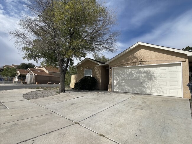 property at 5323 Red Mesa Ave SW