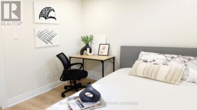 86 Araman Dr in Toronto, ON - Building Photo - Building Photo