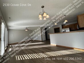 2530 Cedar Cv Rd in Lincoln, NE - Building Photo - Building Photo