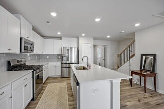 559 Brasstown Ct in Pendleton, SC - Building Photo - Building Photo