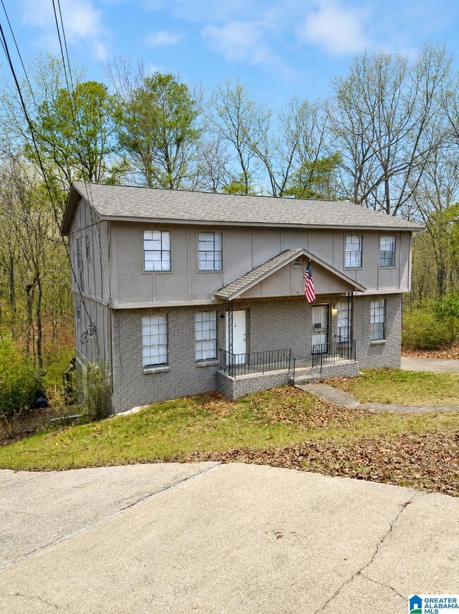 property at 1715 6th Pl Cir NW