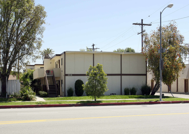 6416 Woodley Ave in Van Nuys, CA - Building Photo - Building Photo