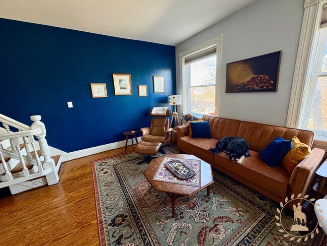 211 E Mt Royal Ave, Unit 211 MR 2 in Baltimore, MD - Foto de edificio - Building Photo