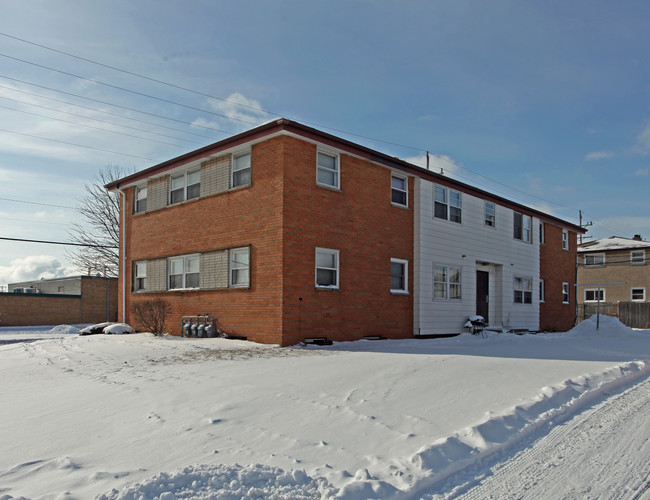 3606 50th St in Kenosha, WI - Foto de edificio - Building Photo