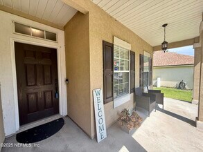 1644 Hammock Grove Ln in Jacksonville, FL - Building Photo - Building Photo