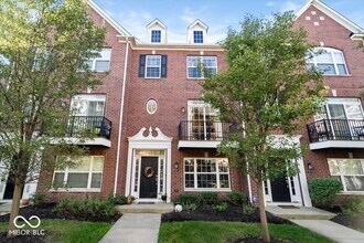 11910 Riley Dr in Zionsville, IN - Building Photo - Building Photo