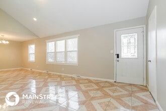 2702 S Glenwood Ave in Independence, MO - Foto de edificio - Building Photo