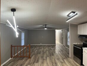 525 Burmaster Dr in Columbia, SC - Building Photo - Building Photo