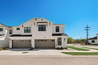 1115 Bowie Dr in Lewisville, TX - Building Photo - Building Photo