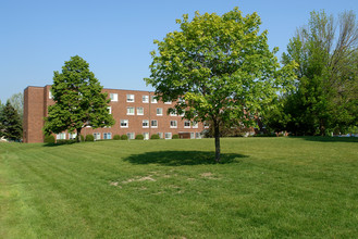 Superior Golden Apartments in Superior, WI - Building Photo - Building Photo