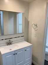 1847 Winona Blvd in Los Angeles, CA - Building Photo - Building Photo