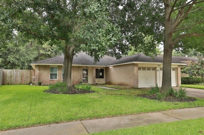 3235 Sedgeborough Cir
