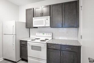 Cherry Commons in Philadelphia, PA - Building Photo - Interior Photo