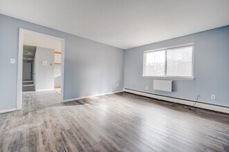 78 Atlantic St, Unit 66 in New Britain, CT - Building Photo - Building Photo