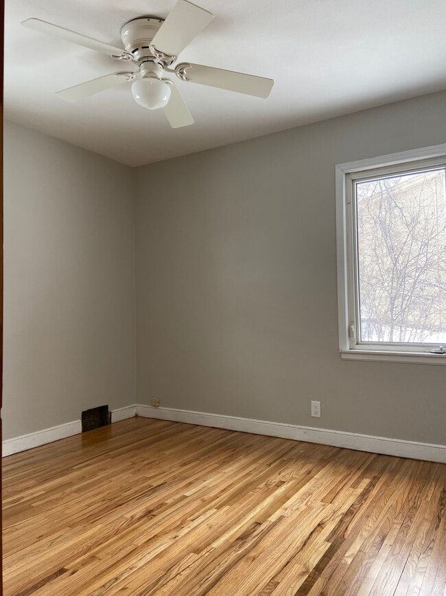 838 Dodd Rd in St. Paul, MN - Building Photo - Building Photo