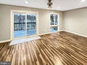 19634 Club Lake Rd in Gaithersburg, MD - Building Photo - Building Photo