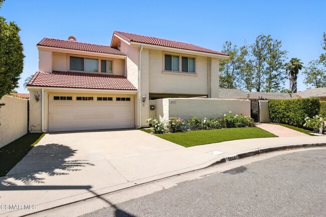 3825 Charthouse Cir in Westlake Village, CA - Building Photo - Building Photo