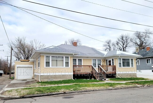 8 17th St S in Great Falls, MT - Foto de edificio - Building Photo