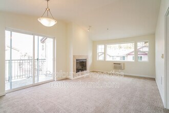 760 NW 185th Ave in Beaverton, OR - Building Photo - Building Photo