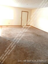1585 Roxbury Rd in Marble Cliff, OH - Building Photo - Building Photo